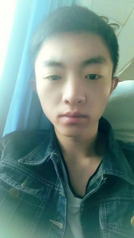 小手冰凉的第一张照片--日照蓝颜知己交友网